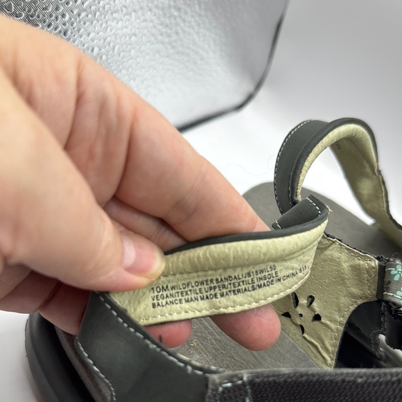 JBU by Jambu Wildflower Sandal Gray Size 10 - Picture 3 of 11